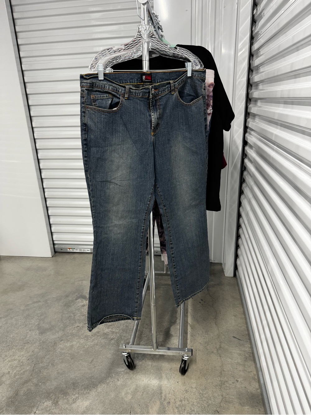 New York & Company | Bootcut Jeans in Dark Wash | size 18